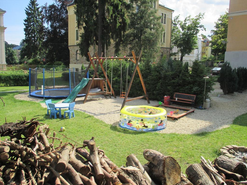 Wellness Penzion U Muzea Liberec Buitenkant foto
